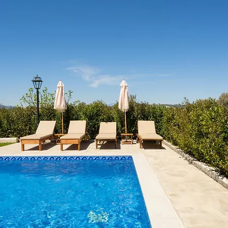 Villa G&k, An Enchanting Secluded Retreat *