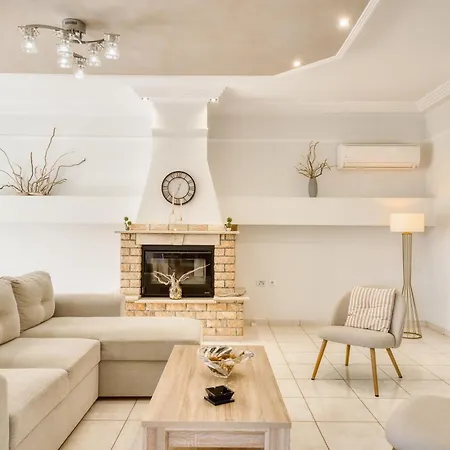 Villa G&k, An Enchanting Secluded Retreat