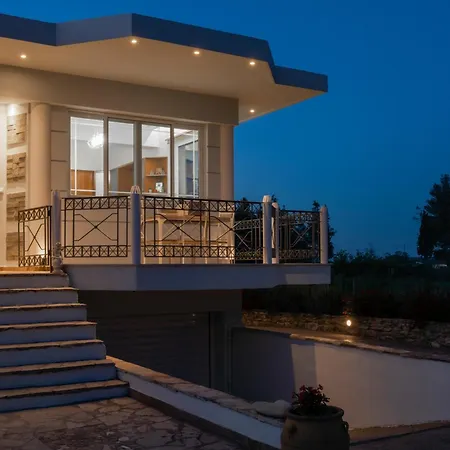 G&k, An Enchanting Secluded Retreat By Mindyourvilla * Romíri