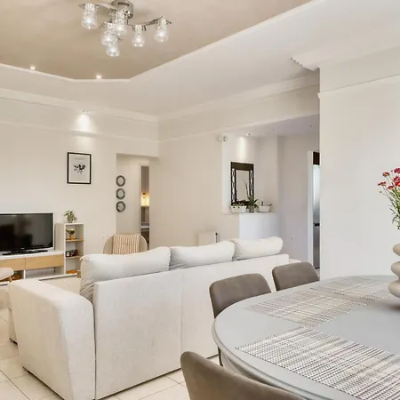 G&k, An Enchanting Secluded Retreat By Mindyourvilla Villa