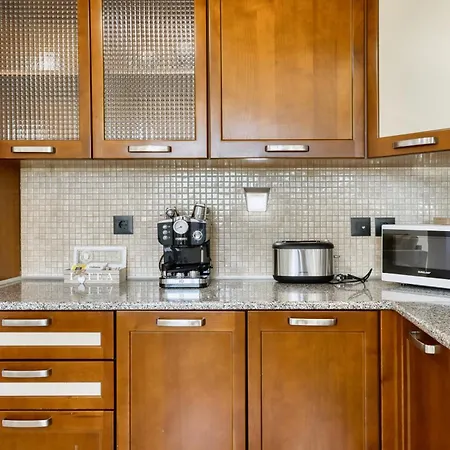 G&k, An Enchanting Secluded Retreat By Mindyourvilla Romírion