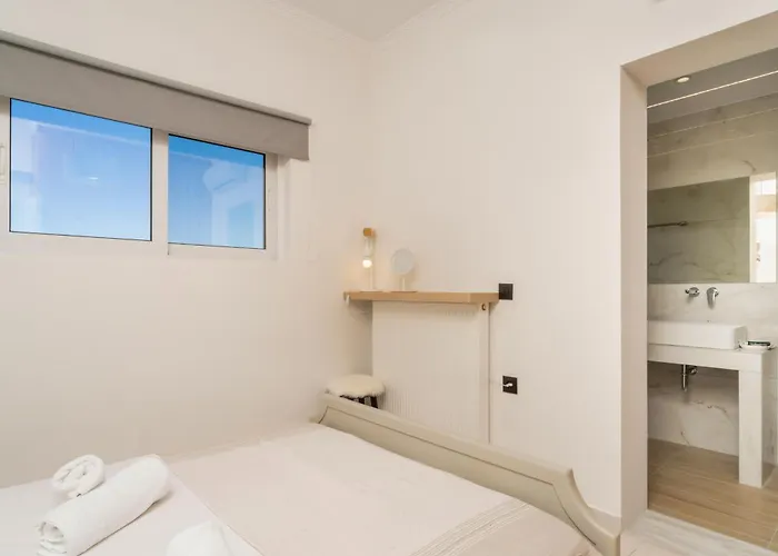 Villa G&k, An Enchanting Secluded Retreat By Mindyourvilla Romírion